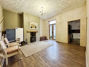 Dining Room- click for photo gallery